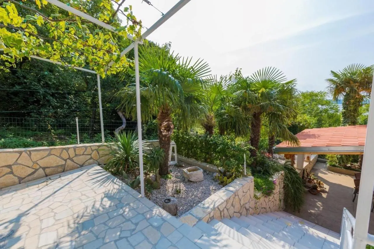 Two-Bedroom Apartment In Crikvenica XII Dramalj
