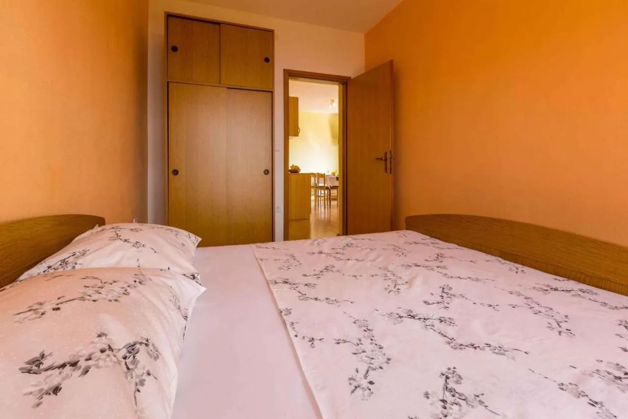 Two-Bedroom Apartment In Crikvenica XII Dramalj Croatia
