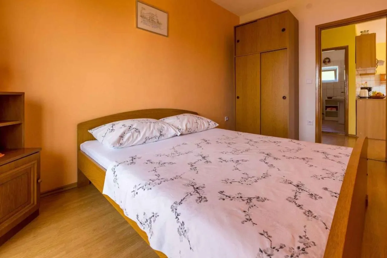 Two-Bedroom Apartment In Crikvenica XII Dramalj Croatia