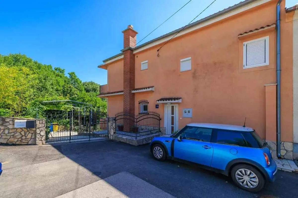 Two-Bedroom Apartment In Crikvenica XII Dramalj Croatia