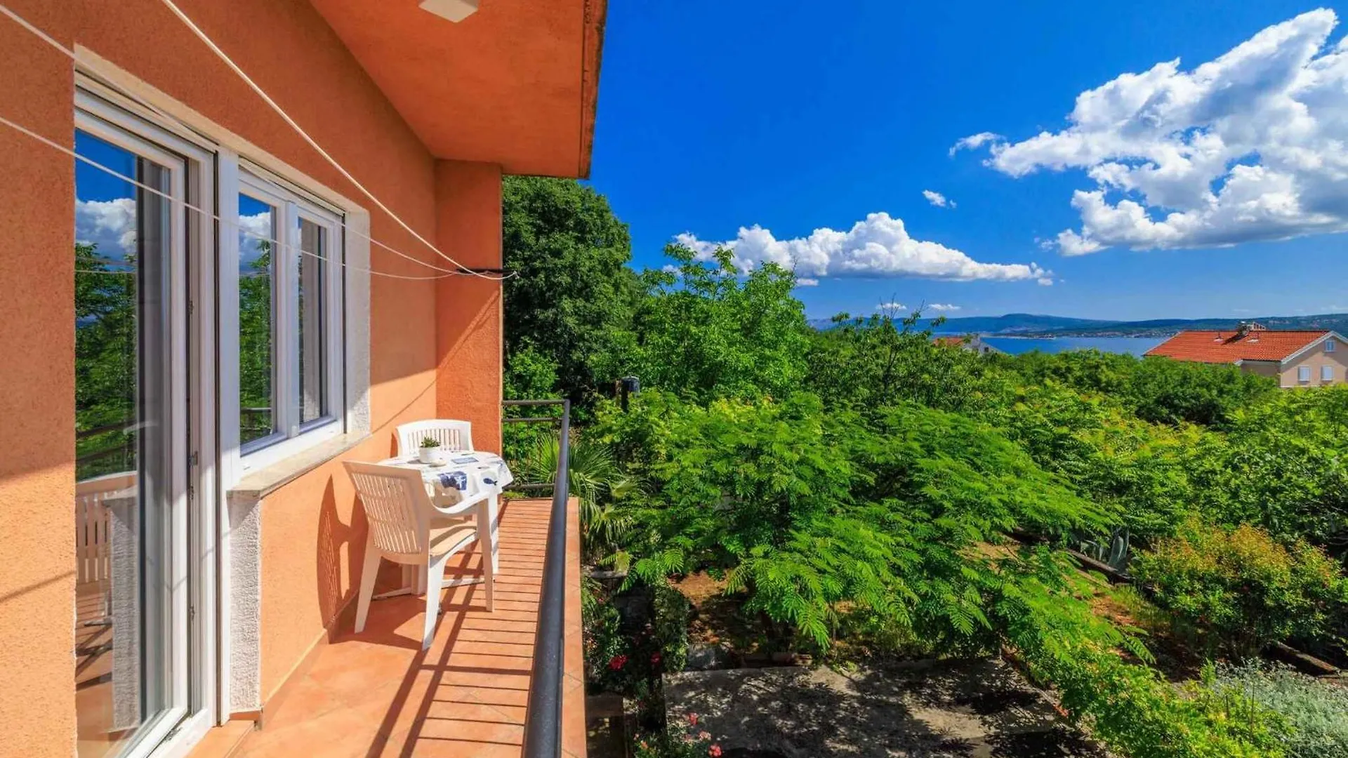 Two-Bedroom Apartment In Crikvenica XII Dramalj